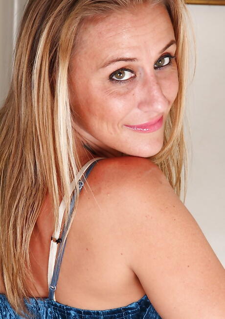 Curious blond mature Sky in hot panties loves foot fetish 